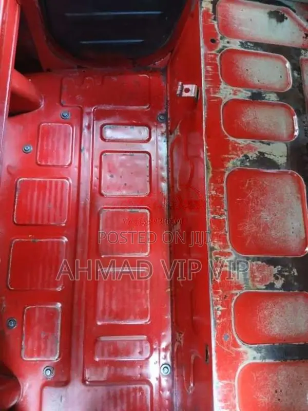 Bajaj 4 Stroke 2013 Three Wheel (Used)
