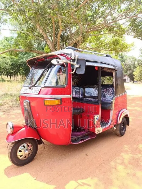 Bajaj 2 stroke 2006 Three Wheel (Used)
