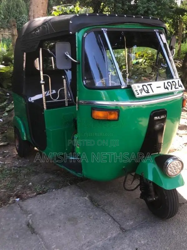 Bajaj Re 2009 Three Wheel (Used)