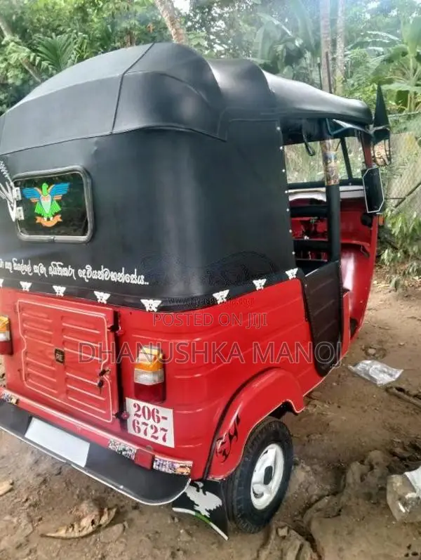 Bajaj RE 1999 Three Wheel (Used)