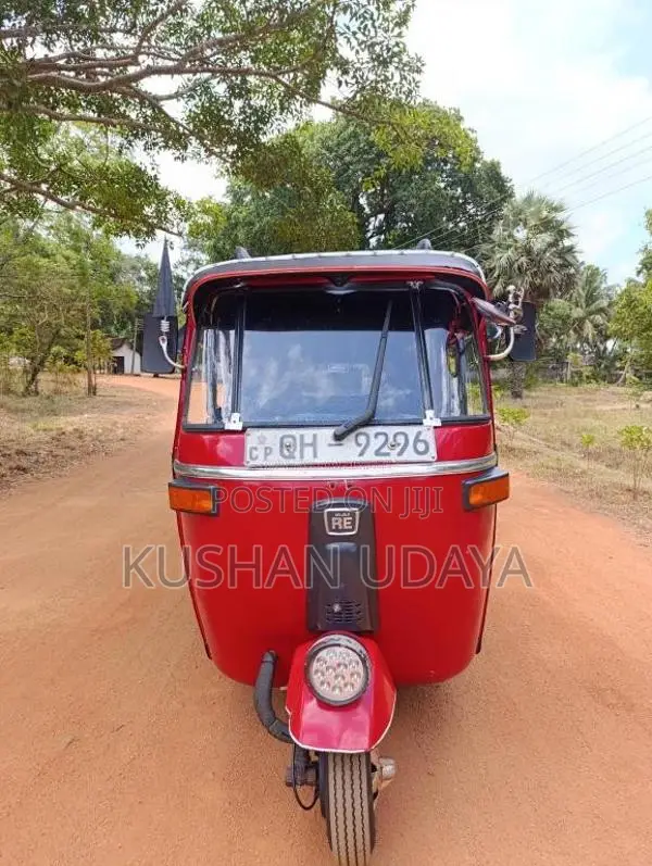 Bajaj 2 stroke 2006 Three Wheel (Used)