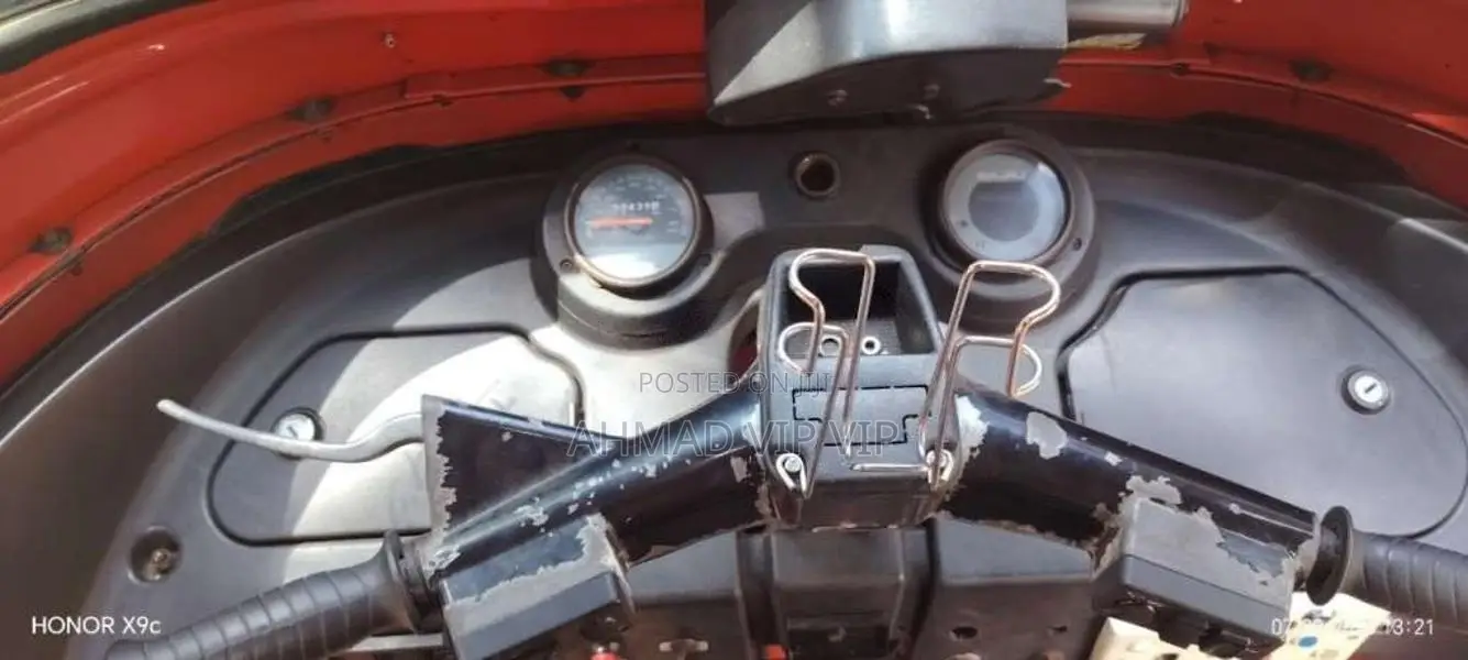 Bajaj 4 Stroke 2013 Three Wheel (Used)