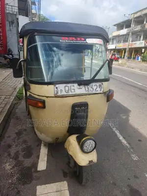 Bajaj 2 stroke 2006 Three Wheel (Used)