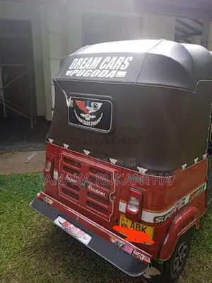 Bajaj 4 stroke 2016 Three Wheel (Used)