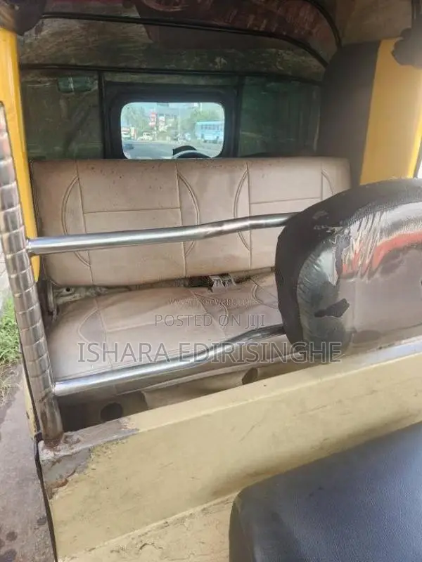 Bajaj 2 stroke 2006 Three Wheel (Used)