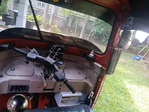 Bajaj 4 stroke 2016 Three Wheel (Used)