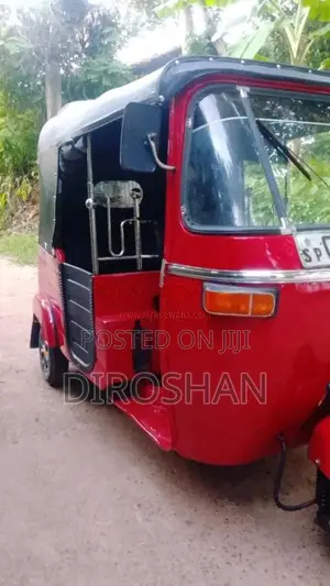 Bajaj 2 Stroke 2002 Three Wheel (Used)