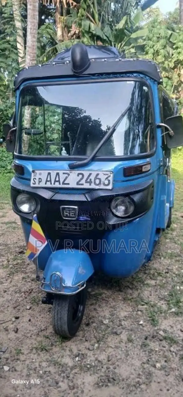 Bajaj Re 205 2015 Three Wheel (Used)