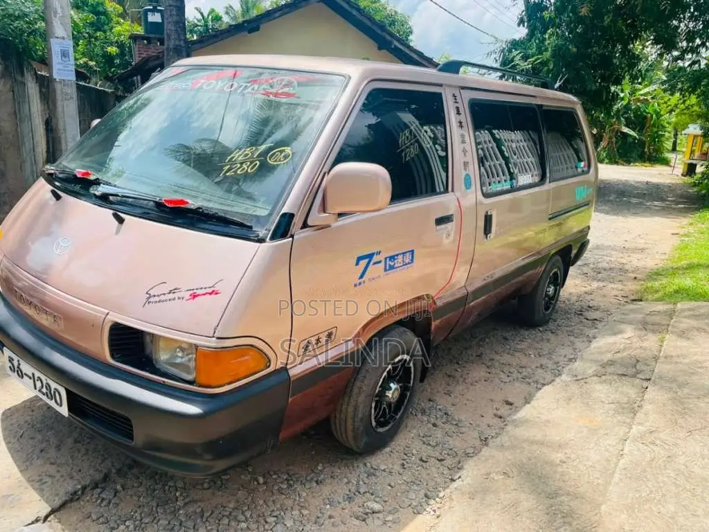 Toyota TownAce 1990 Van (Used)