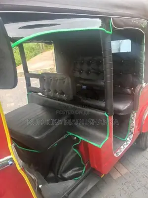 Bajaj 2 Stroke 2005 Three Wheel (Used)