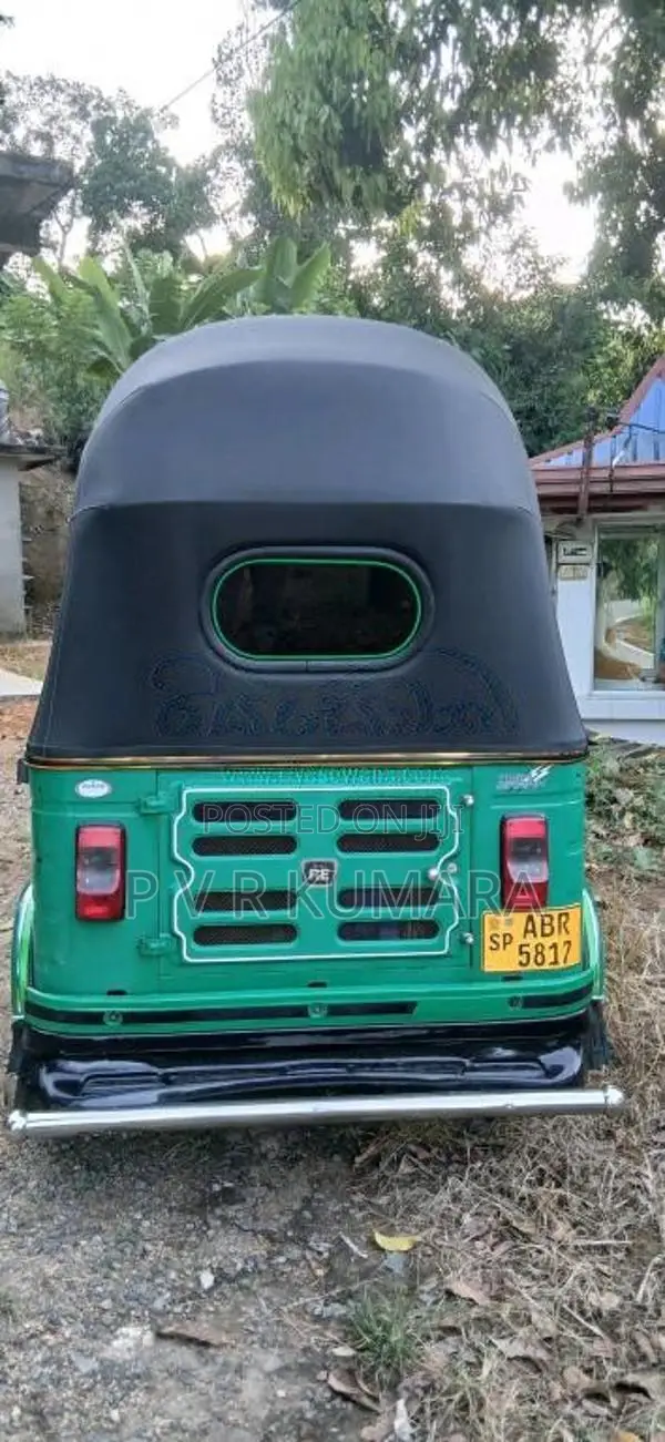 Bajaj Re 205 2018 Three Wheel (Used)