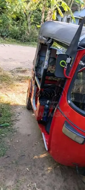 Bajaj 4 Stroke 2008 Three Wheel (Used)