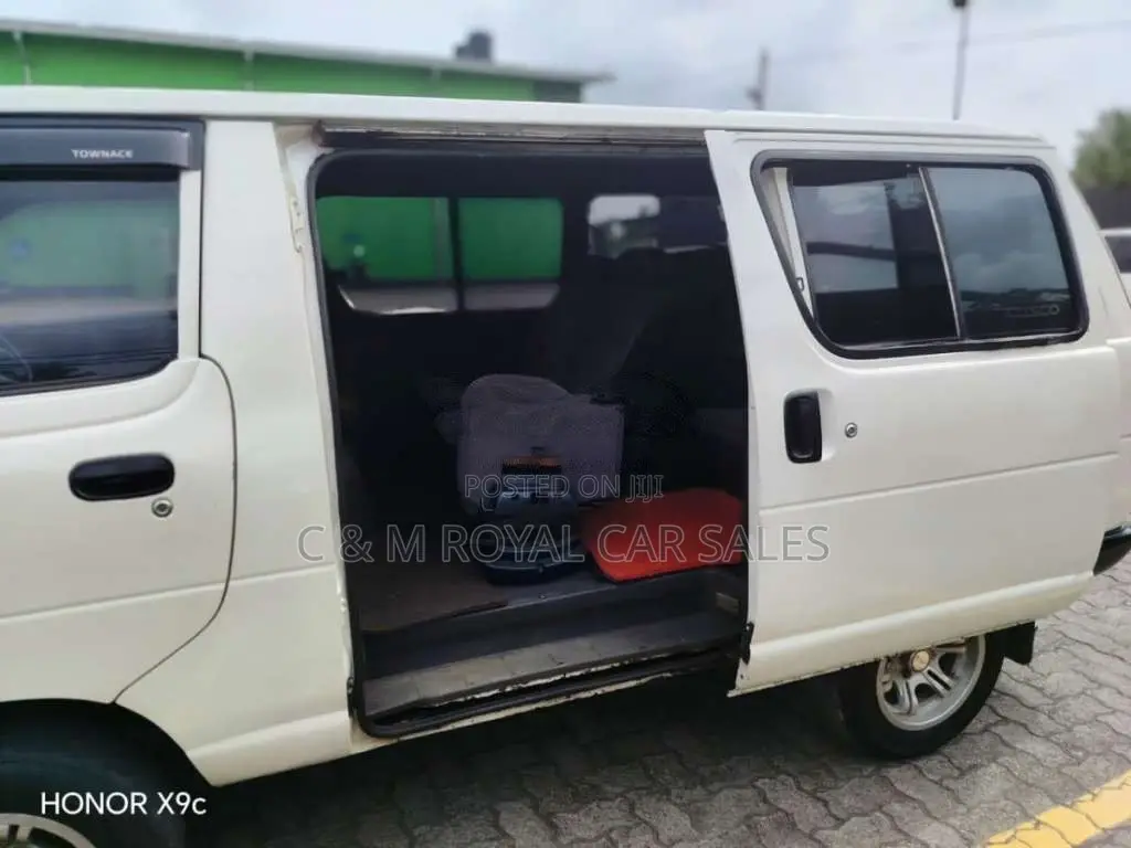 Toyota TownAce 1992 Van (Used)