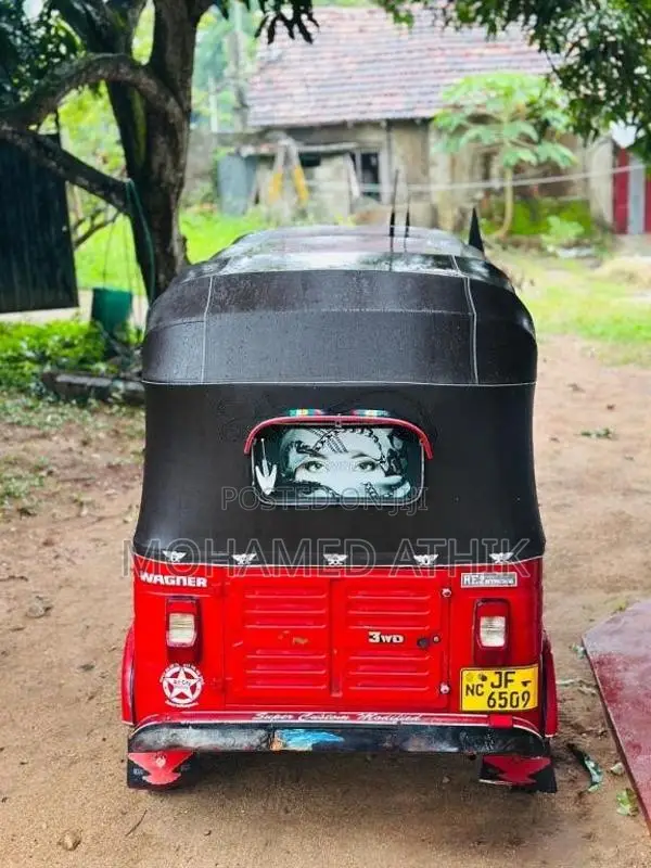 Bajaj RE 2004 Three Wheel (Used)