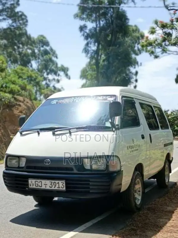 Toyota TownAce 1996 Van (Used)