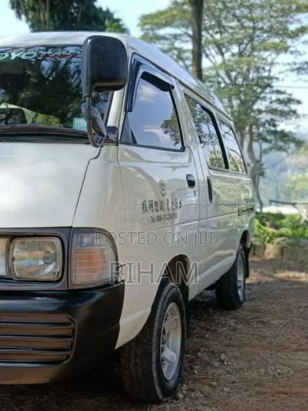 Toyota TownAce 1996 Van (Used)