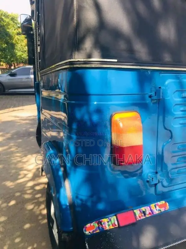 Bajaj RE 2006 Three Wheel (Used)