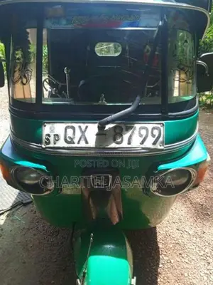 Bajaj 4 Stroke 2010 Three Wheel (Used)