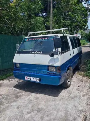 Mitsubishi L300 1980 Van (Used)