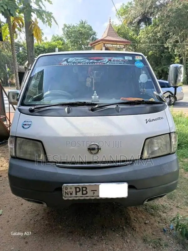 Nissan Vanette Lion Face 2005 Van (Used)