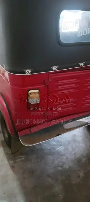 Bajaj 2 stroke 2000 Three Wheel (Used)