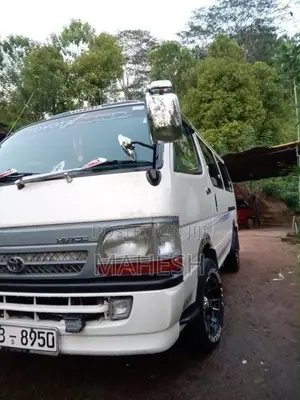 Toyota HIACE 2003 Van (Used)