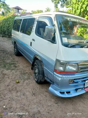 Toyota LH113 1994 Van (Used)