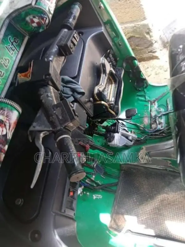 Bajaj 4 Stroke 2010 Three Wheel (Used)