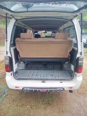 Toyota HIACE 2003 Van (Used)