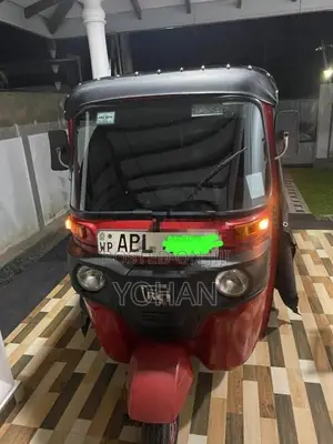 Bajaj RE 4 Stroke 2016 Three Wheel (Used)