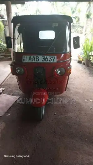 Bajaj 4 Stroke 2012 Three Wheel (Used)