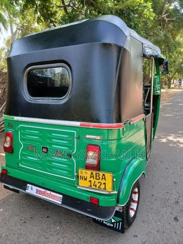 Bajaj RE 2015 Three Wheel (Used)