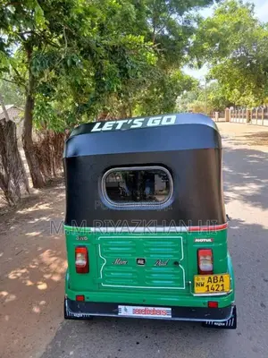 Bajaj RE 2015 Three Wheel (Used)