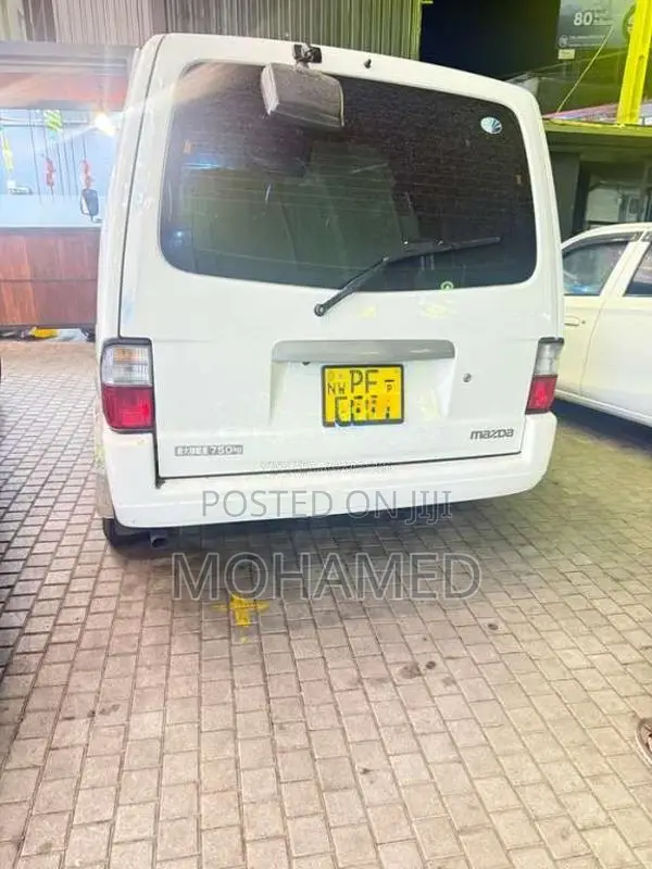 Mazda Bongo 2011 Van (Used)