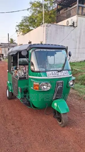 Bajaj 4 Stroke 2012 Three Wheel (Used)