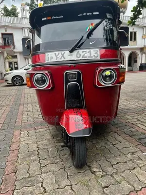 Bajaj RE 205 2012 Three Wheel (Used)
