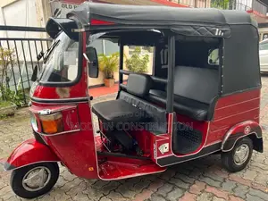 Bajaj RE 205 2012 Three Wheel (Used)