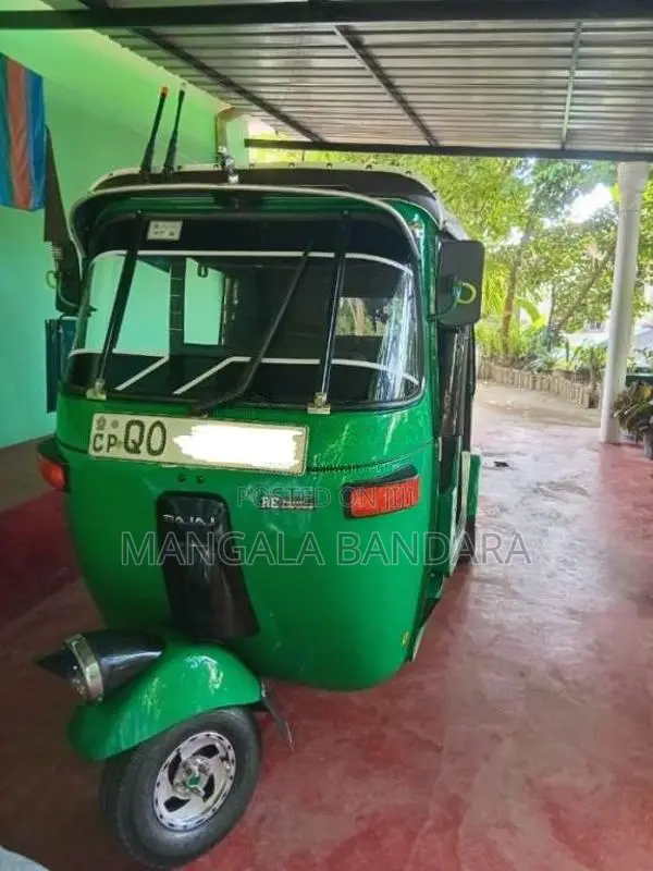 Bajaj 4 Stroke 2008 Three Wheel (Used)