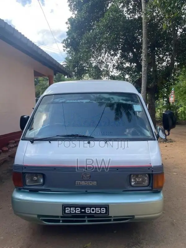Mazda Bongo 1995 Van (Used)