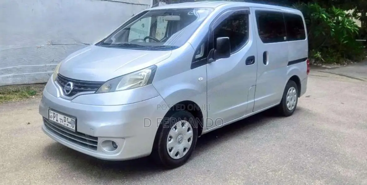 Nissan NV200 2013 Van (Used)