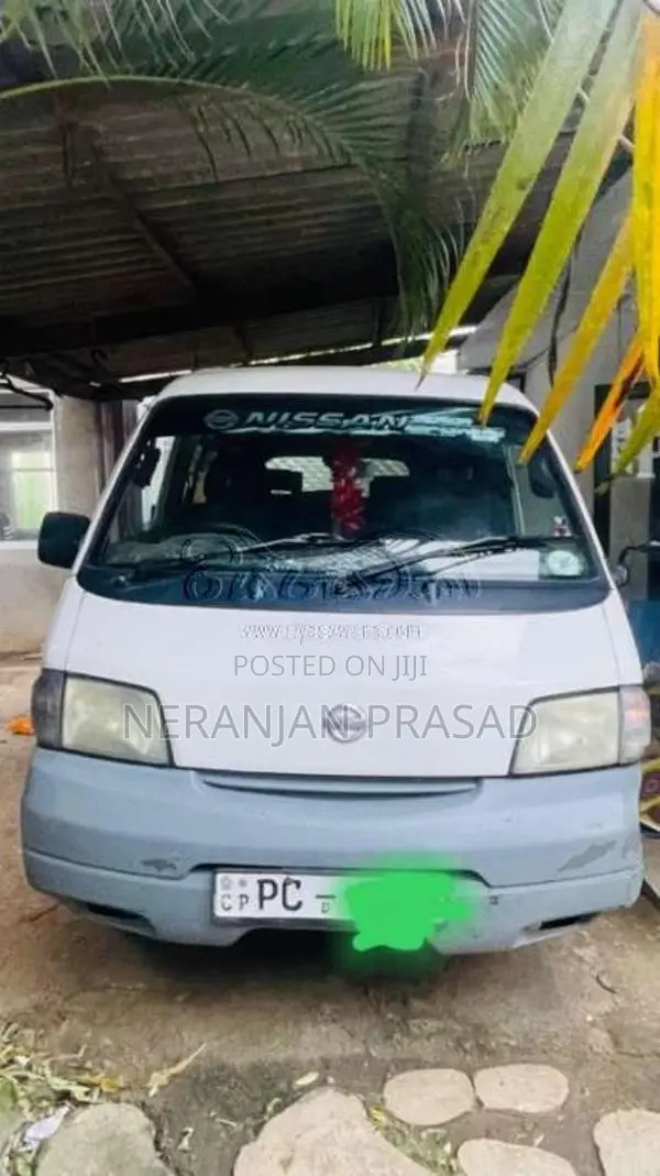 Nissan Lion Face 2007 Van (Used)