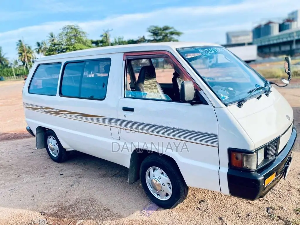 Toyota TownAce 1987 Van (Used)