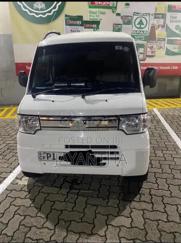 Mitsubishi Minicab 2017 Van (Used)