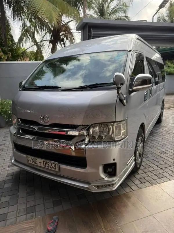 Toyota KDH HIGH ROOF 223 2017 Van (Used)