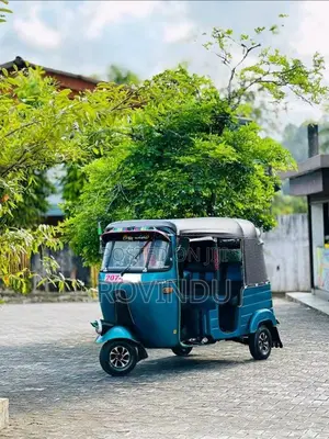 Bajaj 2 Stroke 2000 Three Wheel (Used)