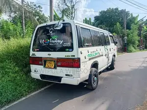 Nissan Caravan 1998 Van (Used)