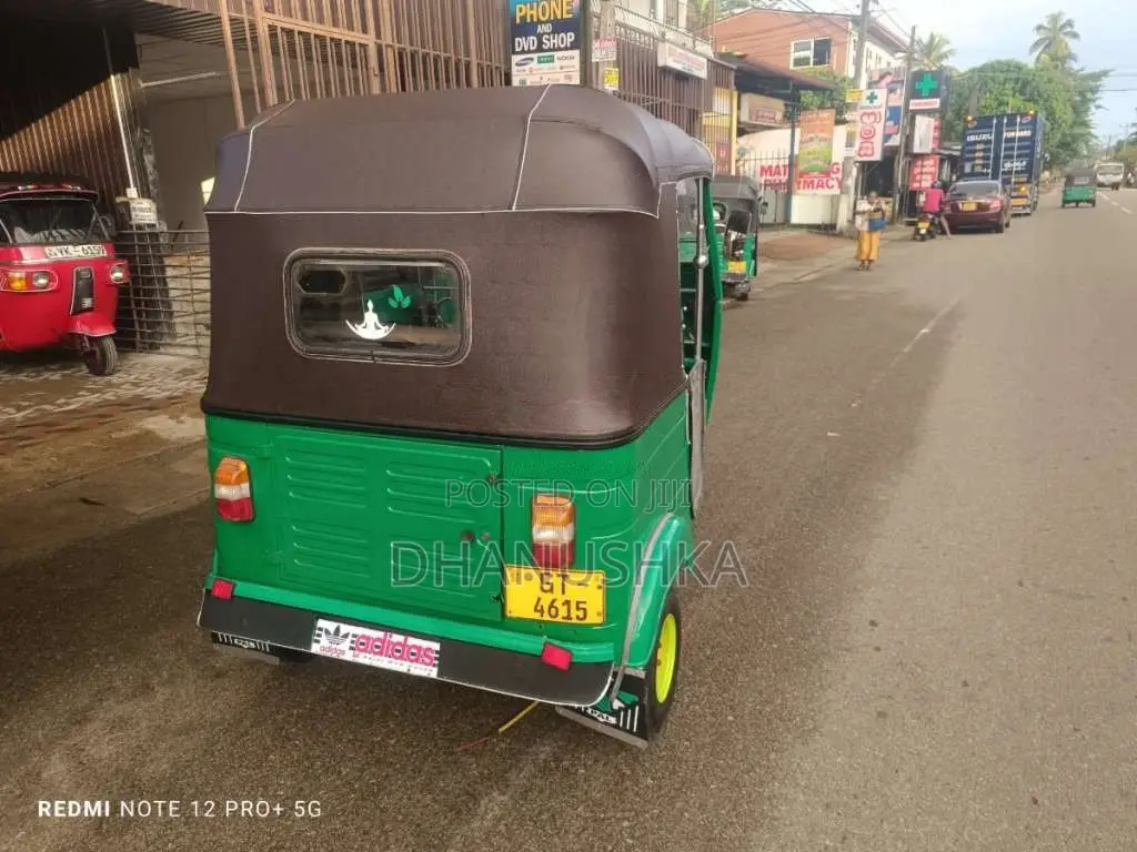 Bajaj 2 stroke 2002 Three Wheel (Used)