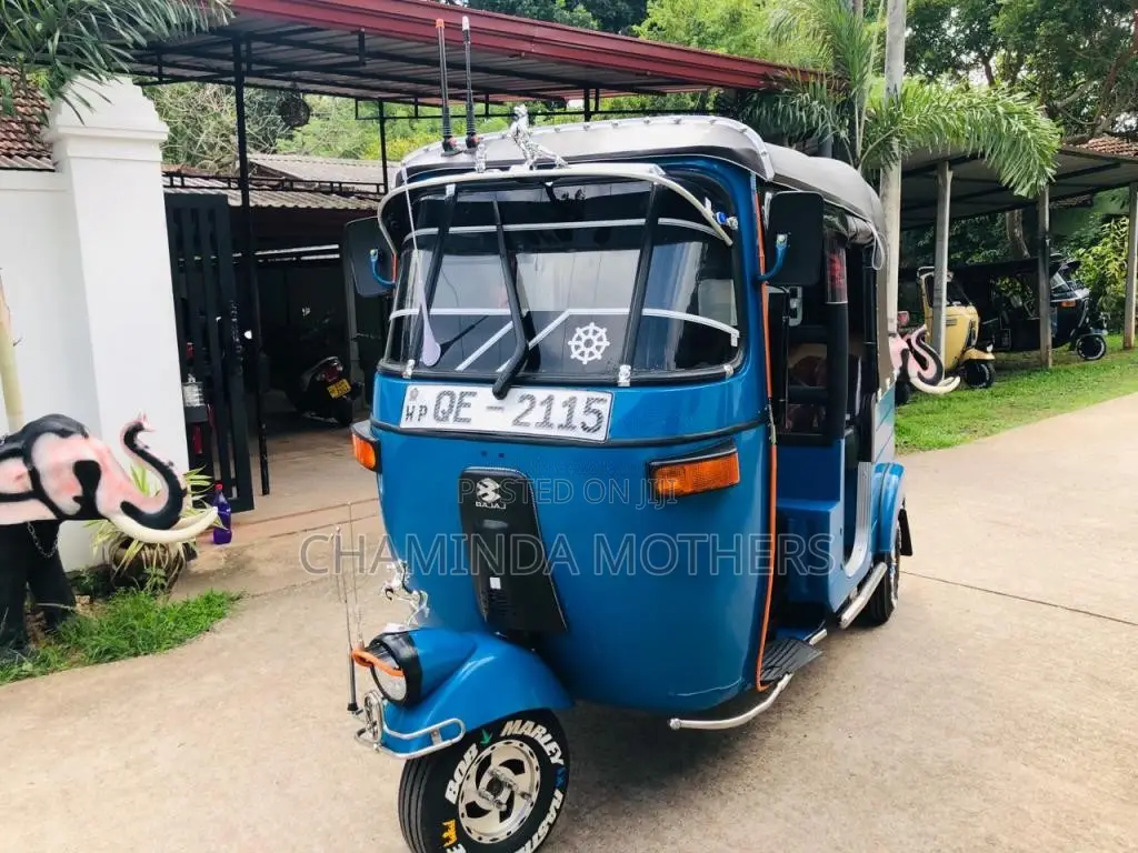 Bajaj RE 2006 Three Wheel (Used)