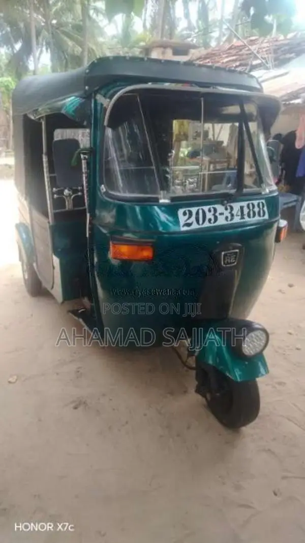 Bajaj RE 2 Stroke 1996 Three Wheel (Used)