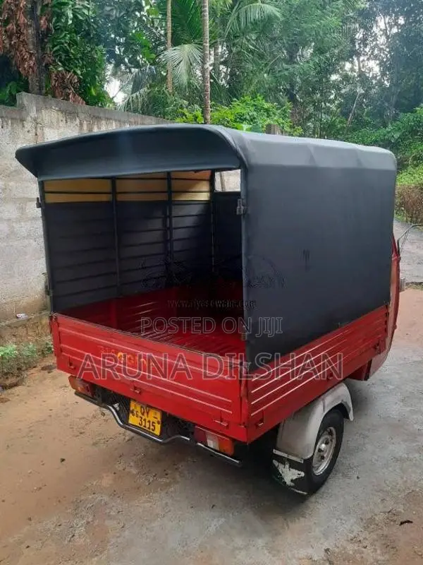 Piaggio Ape 2011 Three Wheel (Used)
